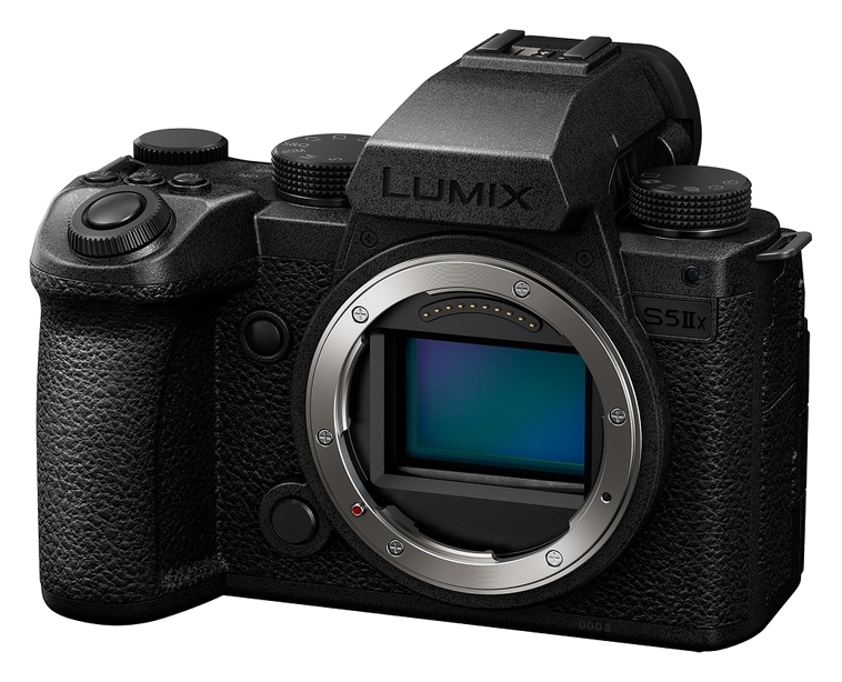 Panasonic Lumix DC-S5 II X + Lumix S 50mm 1.8