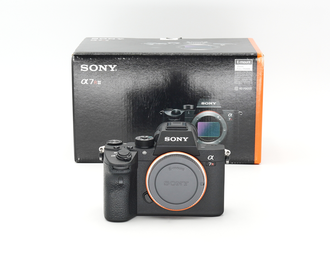 Sony Alpha 7R IIIA Gehäuse Vitrinenmodell, nur ca. 300 Auslöser #48280**