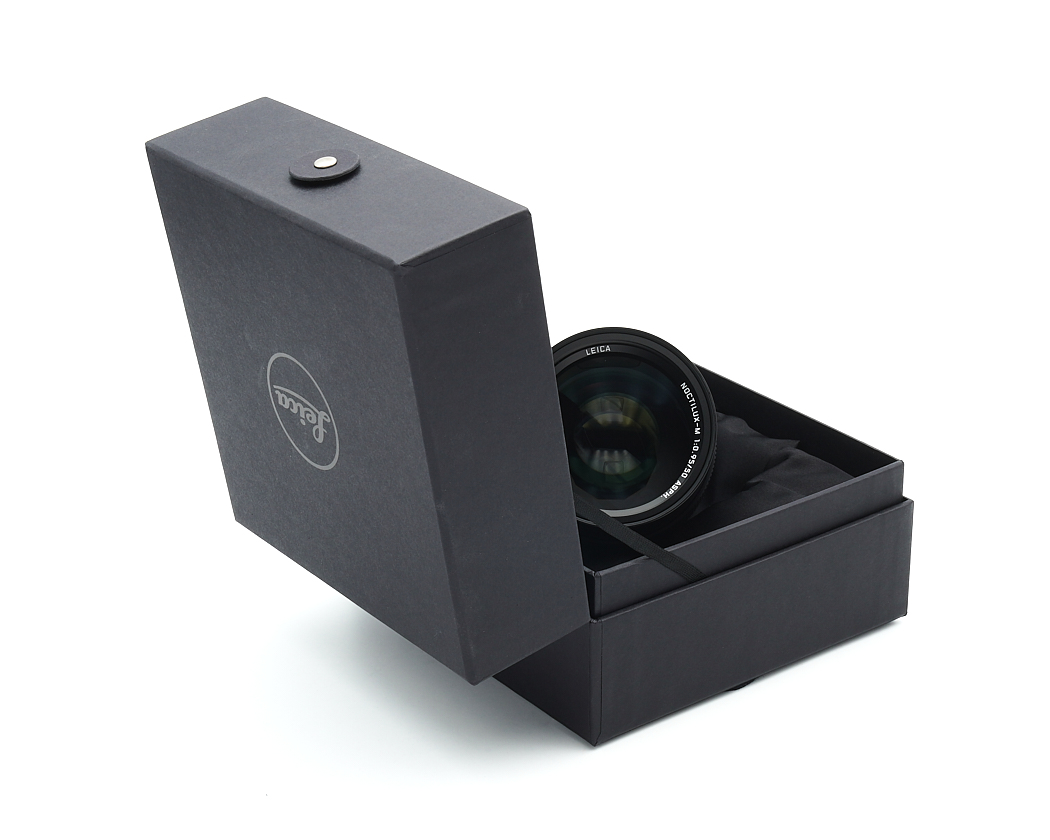 Kameraobjektiv, Objektiv, Leica-Objektiv, schwarze Box, Verpackungskarton