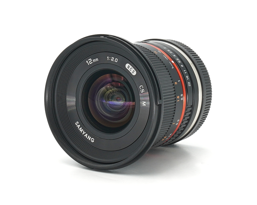 Objektiv, 12mm, f/2.0, manueller Fokus, Montageanschluss