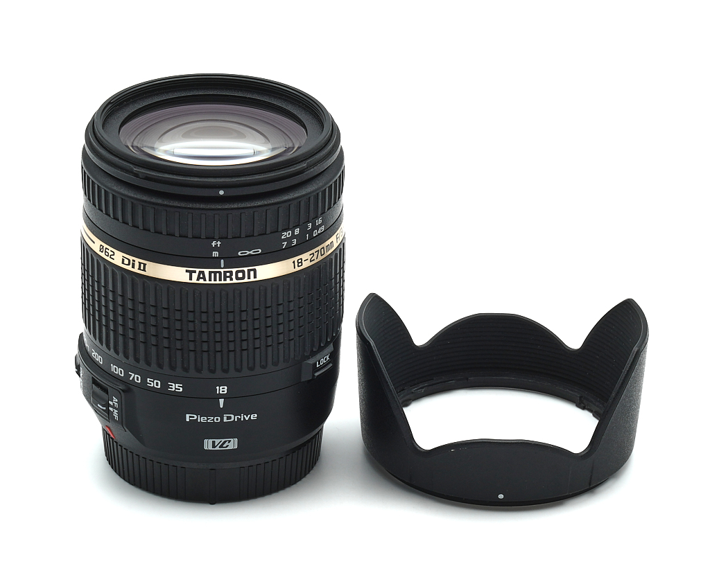 Kameraobjektiv, Tamron Objektiv, 18-270mm, Piezo Drive, Objektivdeckel/ Blende