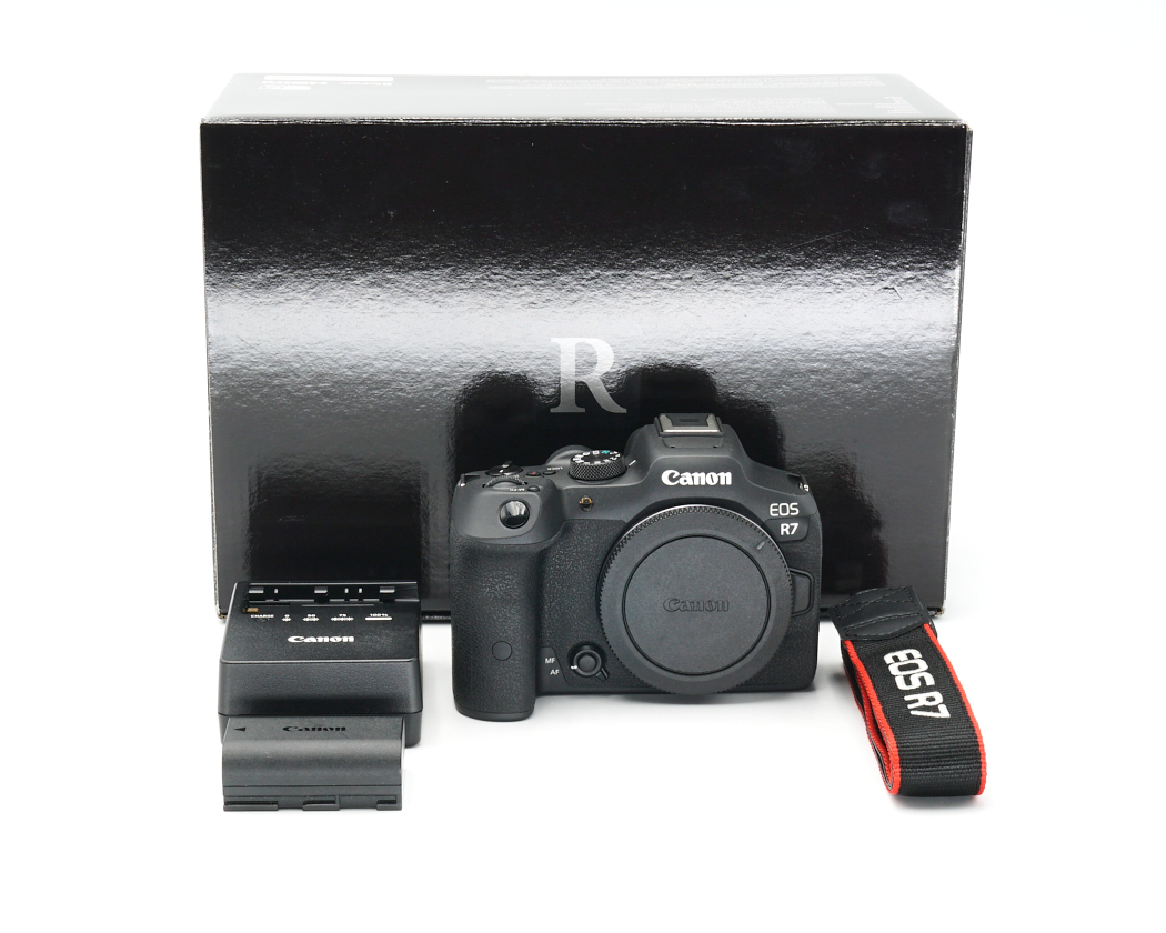 Kamera, DSLR, Canon, EOS R7, Kit-Objektiv nicht enthalten