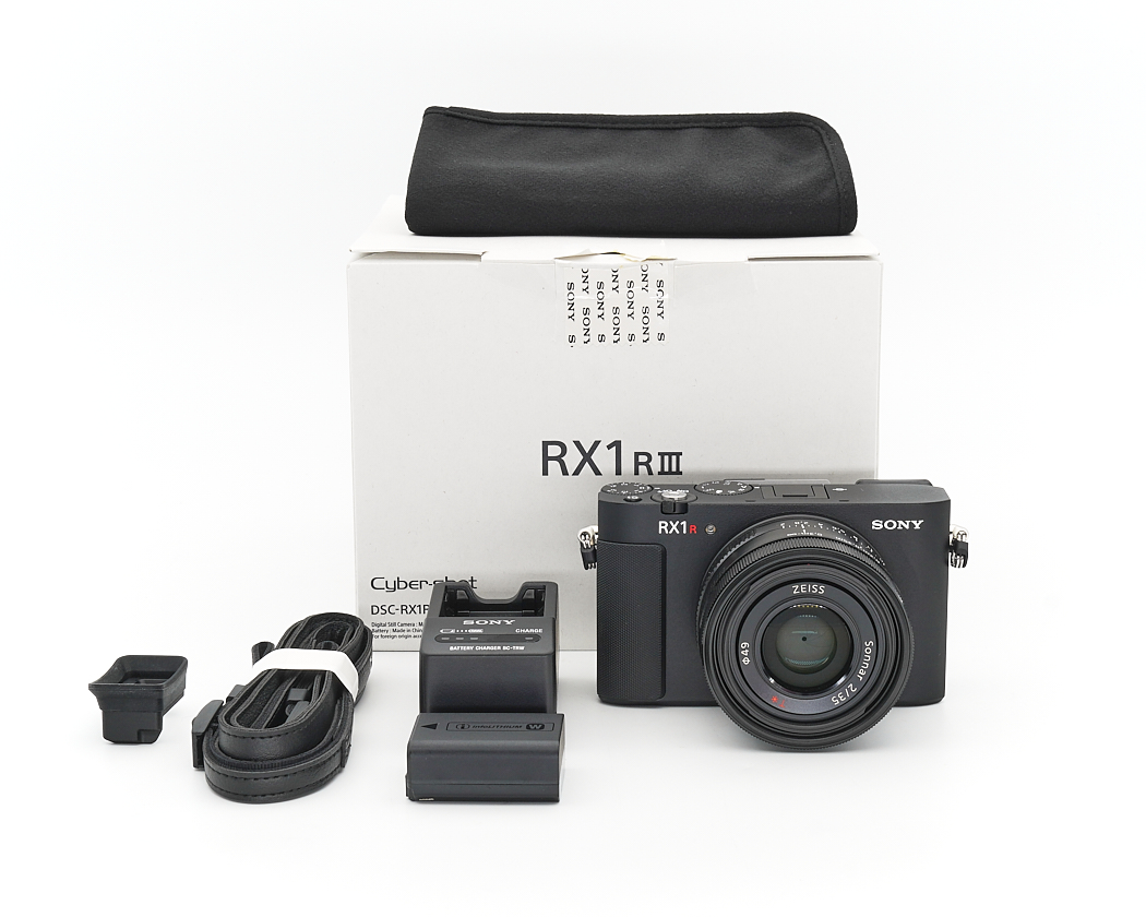 Sony RX1R III Vollformat-Kompaktkamera , Aussteller, ca. 220 Auslösungen #47477**