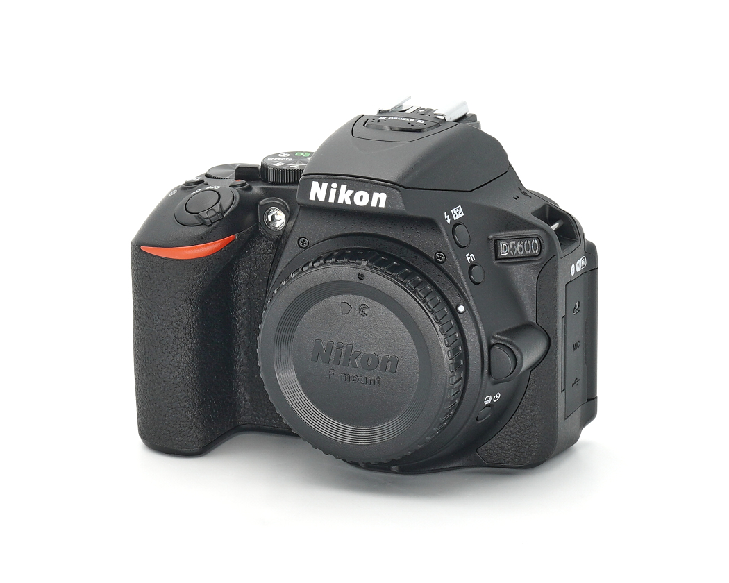 Nikon D5600 Gehäuse wie neu, Nikon-Fachhändler #48926*