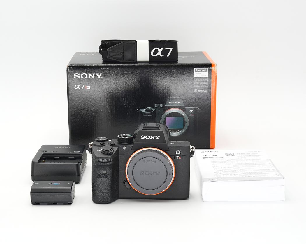 Sony Alpha 7R IIIA Gehäuse Vitrinenmodell, nur ca. 300 Auslöser #48280**