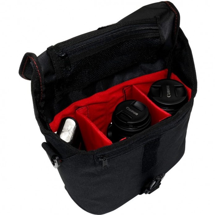 Kameratasche, geteiltes Inneres, roter Innenfutter, Linsenhalter, Reißverschlussfach