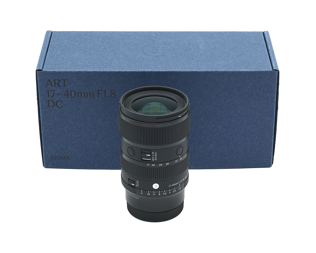 Teleobjektiv, Kameraobjektiv, 17-40mm, Blende f/1,8, manueller Fokus